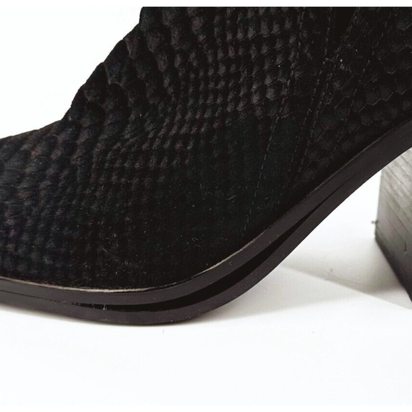 Jeffrey Campbell Roselle Ankle Heel Boots Size 9 Suede Python Western Pull-On - Picture 10 of 10